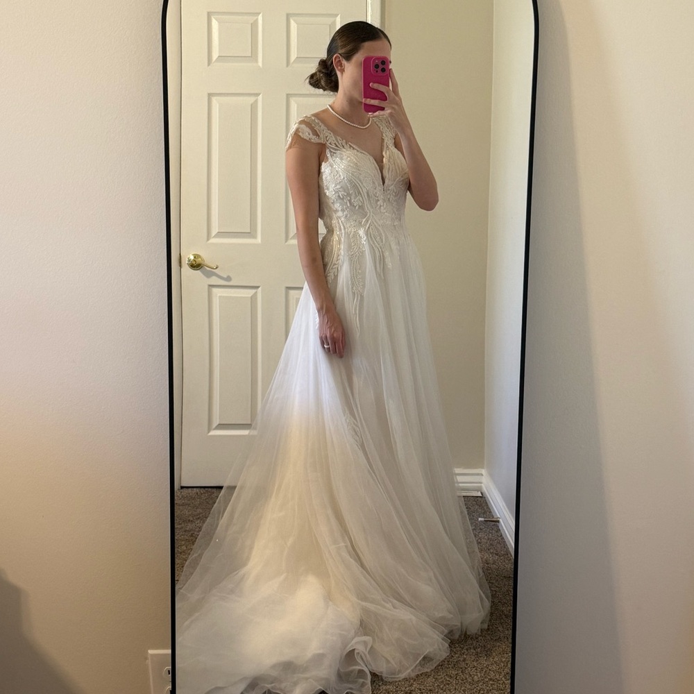 Oleg Cassini Ivory Lace Bridal Gown
